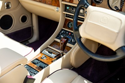 Lot 1997 Bentley Azure