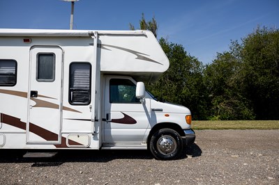 Lot 2007 Ford Motorhome
