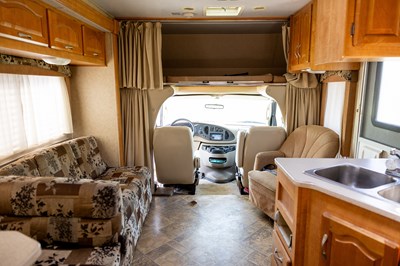 Lot 2007 Ford Motorhome