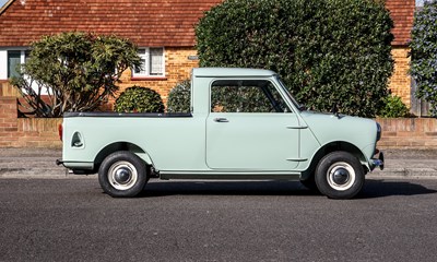 Lot 1962 Morris Mini Pick-up