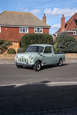 Lot 1962 Morris Mini Pick-up