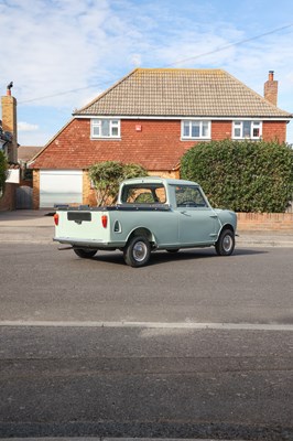 Lot 1962 Morris Mini Pick-up