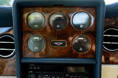 Lot 1993 Bentley Continental R