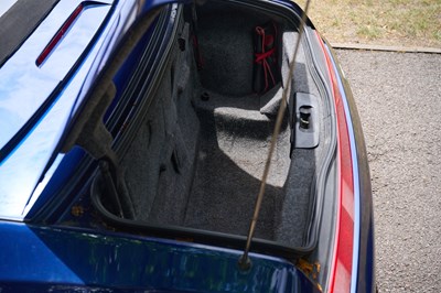 Lot 2001 Alfa Romeo Spider 2.0 T Spark Lusso
