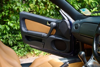 Lot 2001 Alfa Romeo Spider 2.0 T Spark Lusso