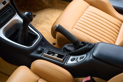 Lot 2001 Alfa Romeo Spider 2.0 T Spark Lusso