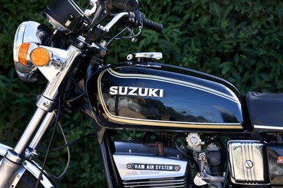 Lot 105 - 1976 Suzuki GT550