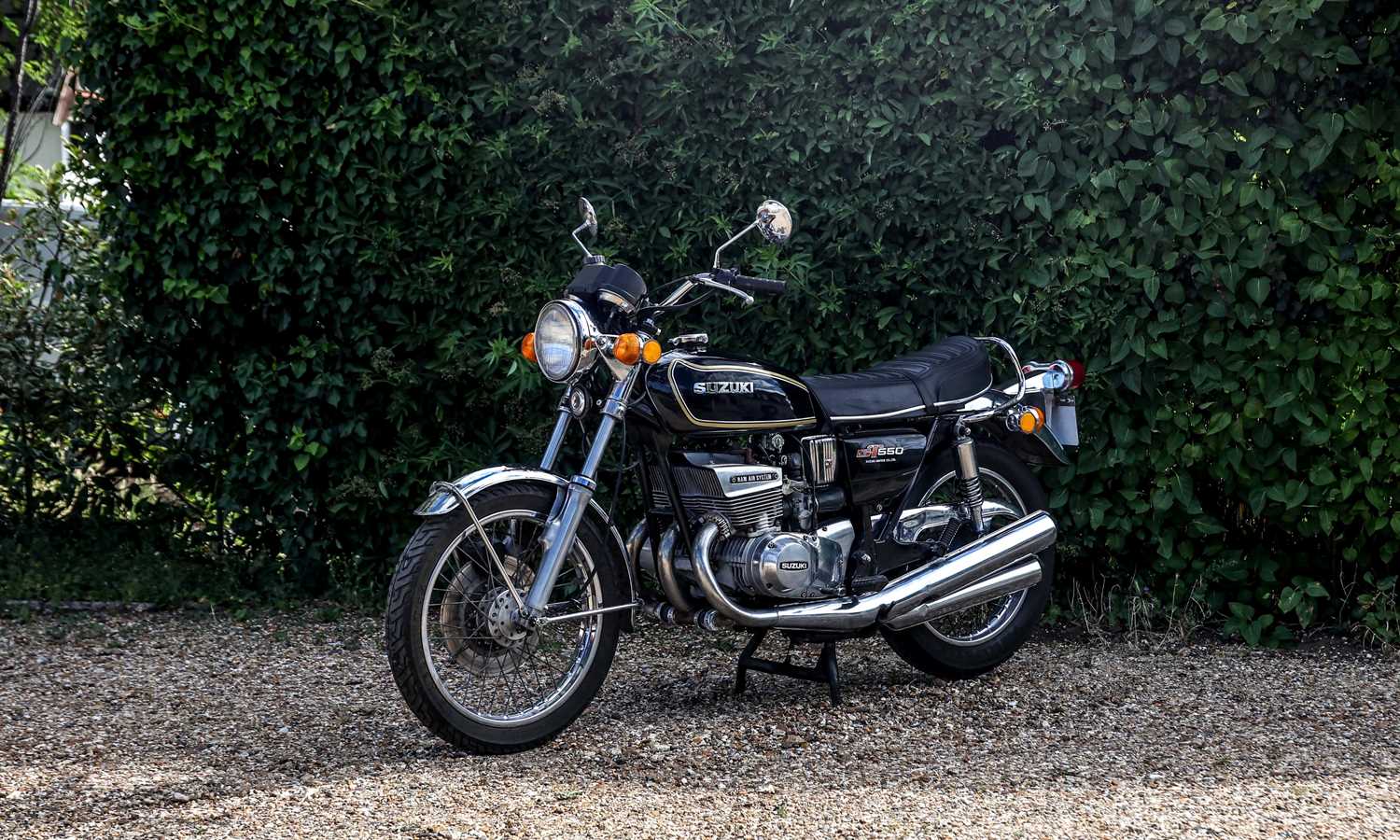 Lot 105 - 1976 Suzuki GT550