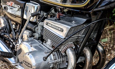 Lot 105 - 1976 Suzuki GT550