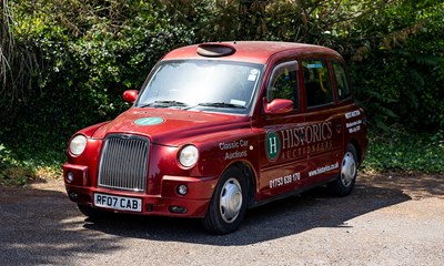 Lot 192 - 2007 London Taxi TX4 Gold Auto