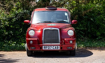 Lot 192 - 2007 London Taxi TX4 Gold Auto