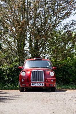 Lot 192 - 2007 London Taxi TX4 Gold Auto