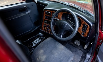 Lot 192 - 2007 London Taxi TX4 Gold Auto