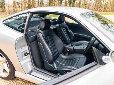 Lot 1998 Ferrari 550 Maranello