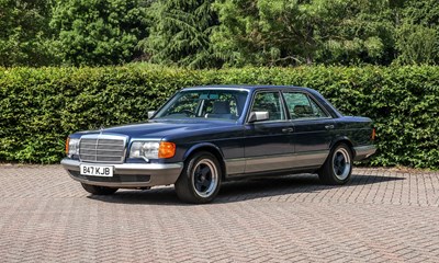 Lot 1985 Mercedes-Benz 500 SE (W126)