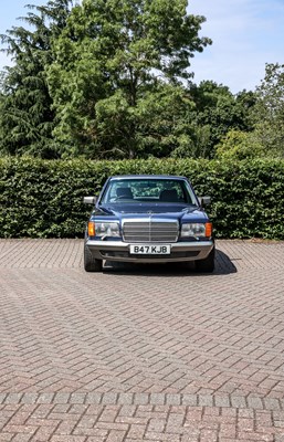 Lot 1985 Mercedes-Benz 500 SE (W126)