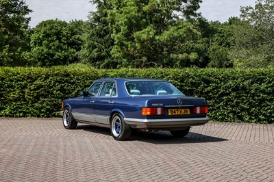 Lot 1985 Mercedes-Benz 500 SE (W126)