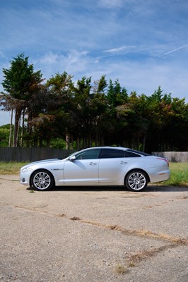 Lot 2012 Jaguar XJ Portfolio V8 Auto