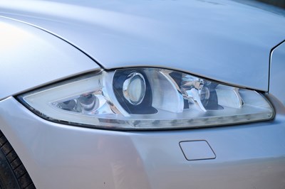Lot 2012 Jaguar XJ Portfolio V8 Auto