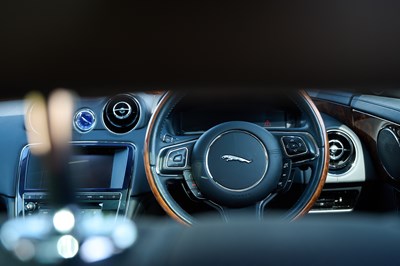 Lot 2012 Jaguar XJ Portfolio V8 Auto