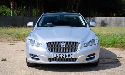 Lot 2012 Jaguar XJ Portfolio V8 Auto
