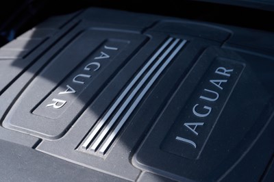 Lot 2012 Jaguar XJ Portfolio V8 Auto