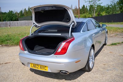 Lot 2012 Jaguar XJ Portfolio V8 Auto