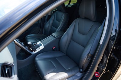 Lot 2012 Volvo V60 T6 SE Polestar