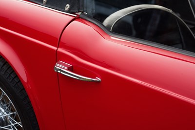 Lot 1961 Triumph TR4