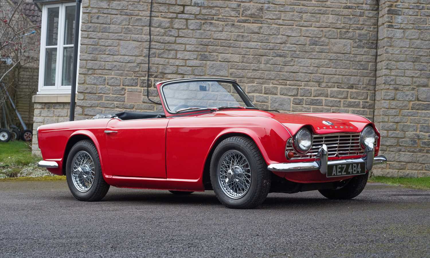 Lot 1961 Triumph TR4