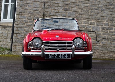 Lot 1961 Triumph TR4