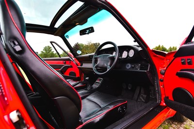 Lot 254 - 1996 Porsche 911/993 Targa Manual