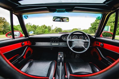 Lot 254 - 1996 Porsche 911/993 Targa Manual