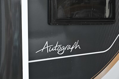 Lot 233 - 2025 Peugeot Bailey Autograph III 79/4