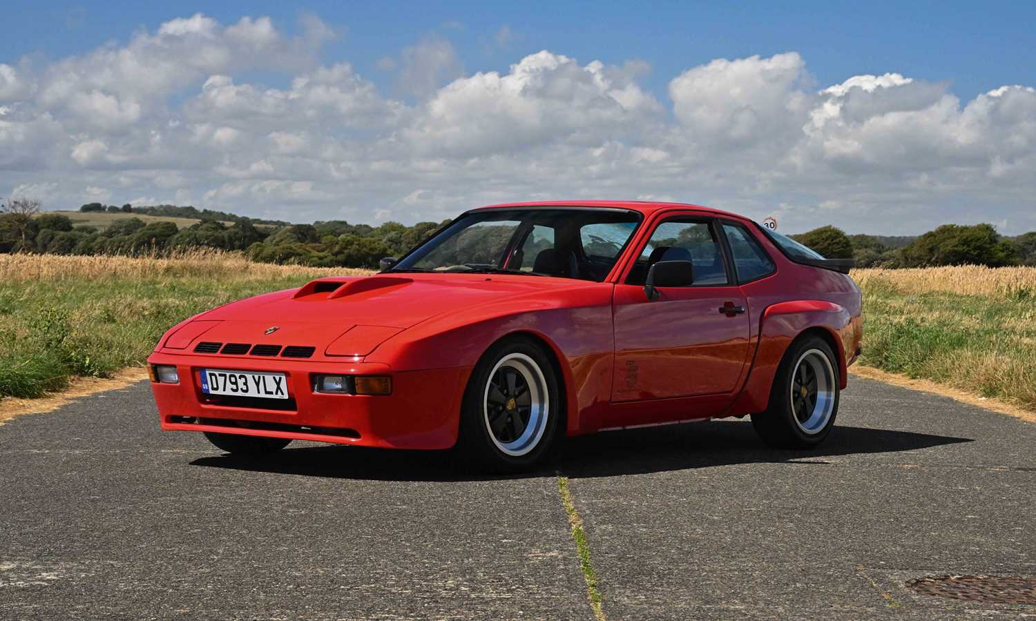 Lot 204 - 1986 Porsche 924 Carrera GT Tribute