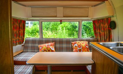 Lot 118 - 1975 Airstream Argosy 20' Motorhome
