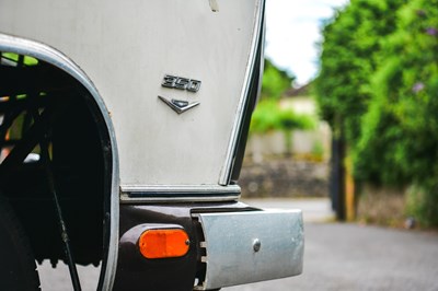 Lot 118 - 1975 Airstream Argosy 20' Motorhome