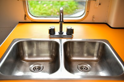 Lot 118 - 1975 Airstream Argosy 20' Motorhome