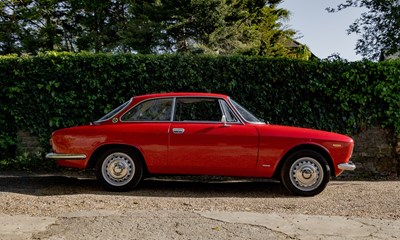 Lot 140 - 1966 Alfa Romeo Giulia Sprint GT Veloce