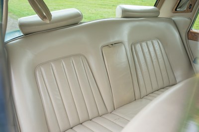Lot 1976 Rolls-Royce Silver Shadow I