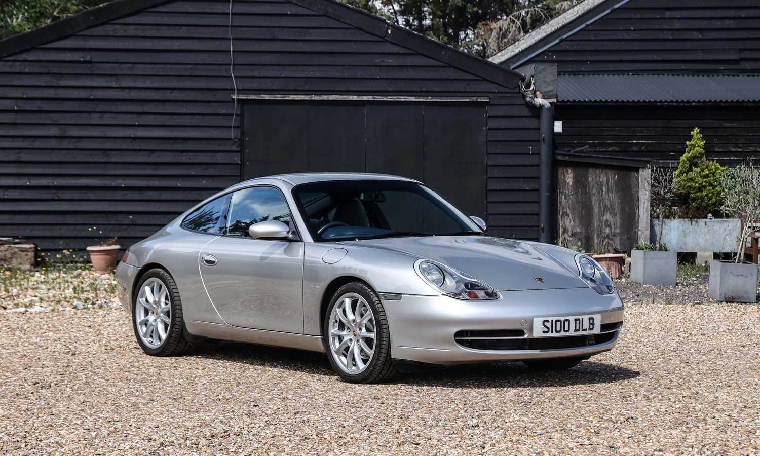 Lot 197 - 1998 Porsche 911/996 Carrera 2 Tiptronic S