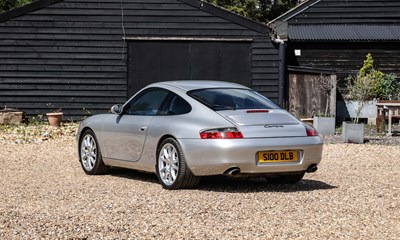 Lot 197 - 1998 Porsche 911/996 Carrera 2 Tiptronic S