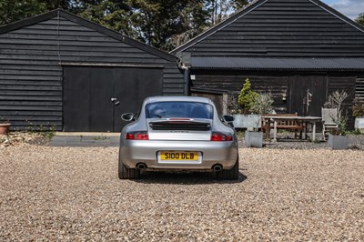 Lot 197 - 1998 Porsche 911/996 Carrera 2 Tiptronic S