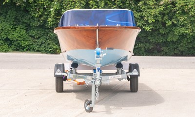 Lot 119 - 1964 Chestnut Canoe Company ‘Runabout’