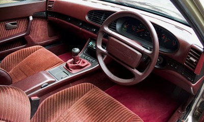 Lot 208 - 1988 Porsche 944 Turbo