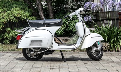 Lot 115 - 1972 Vespa GT 160