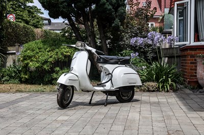 Lot 115 - 1972 Vespa GT 160