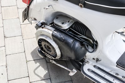 Lot 115 - 1972 Vespa GT 160