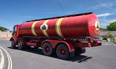 Lot 160 - 1954 AEC Mammoth Major Fuel Tanker