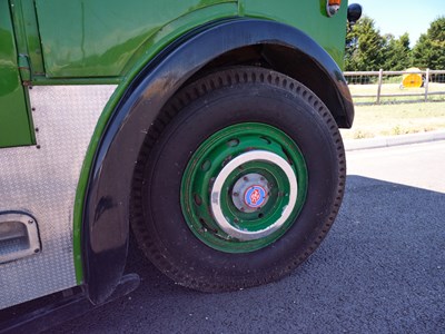 Lot 200 - 1948 AEC Regal III Single-Deck Bus